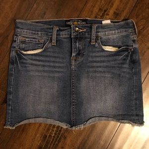 ☀️☀️Lucky Brand mini skirt☀️